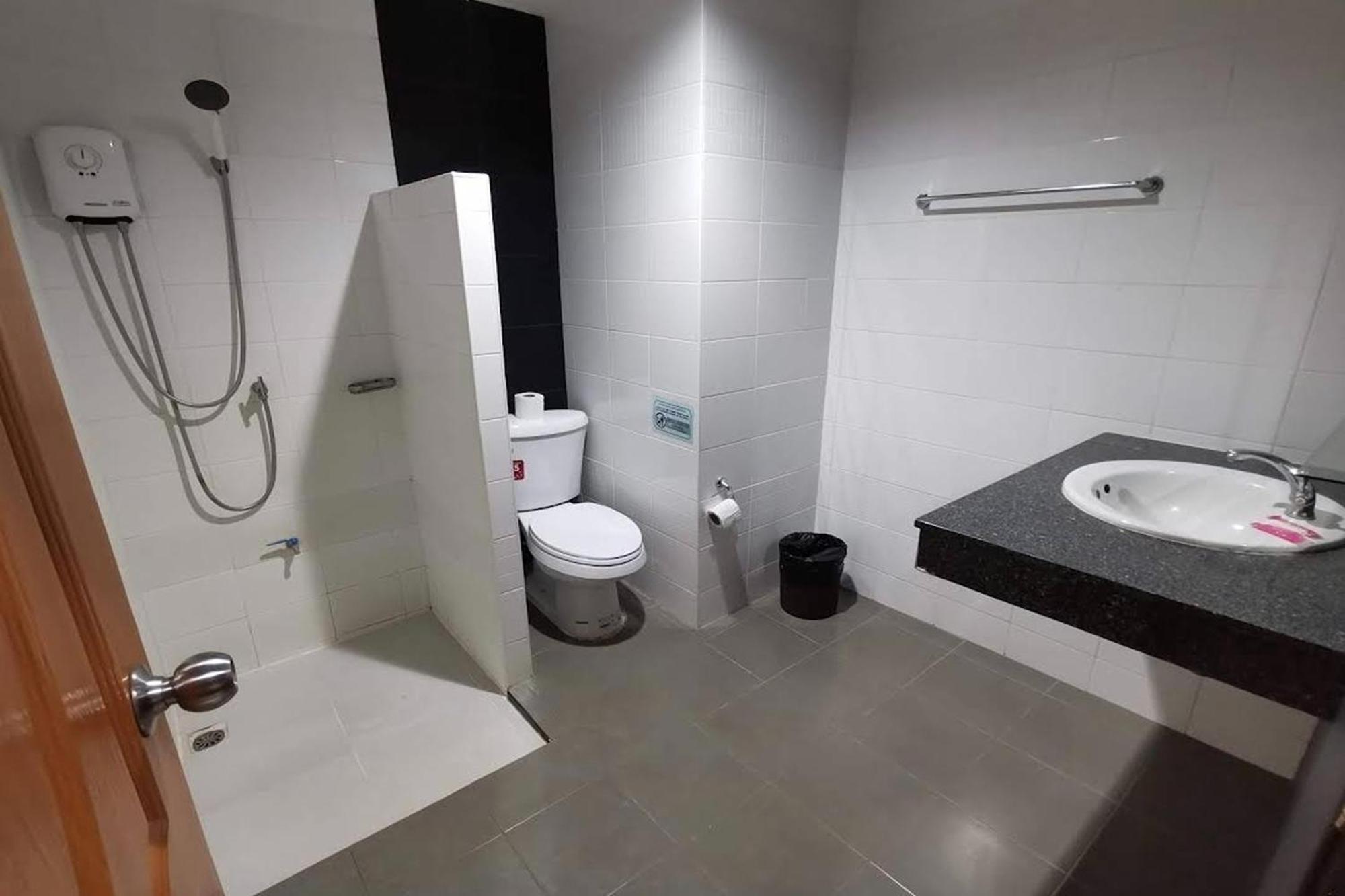 Jj Residence Phuket Town Kültér fotó