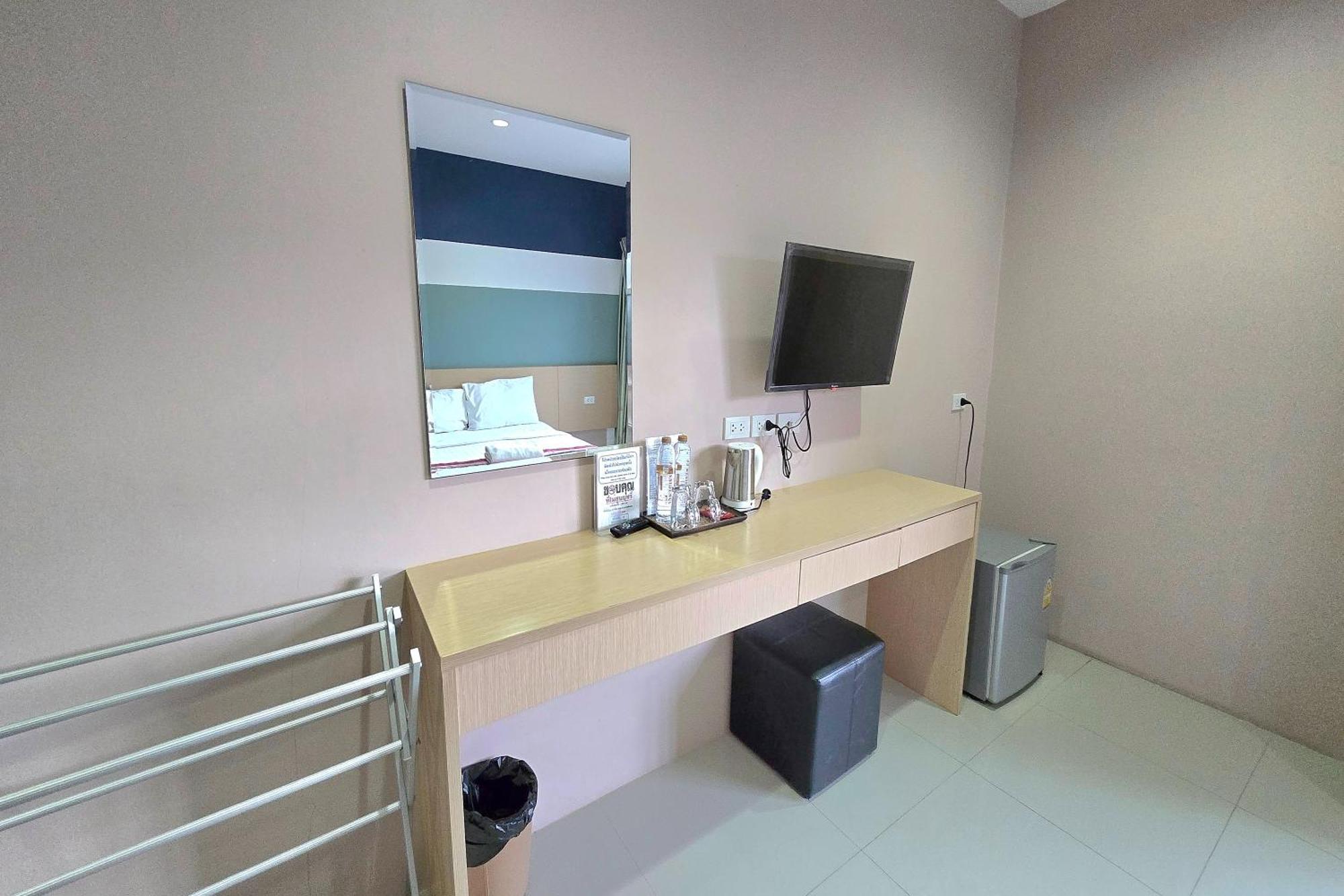Jj Residence Phuket Town Kültér fotó